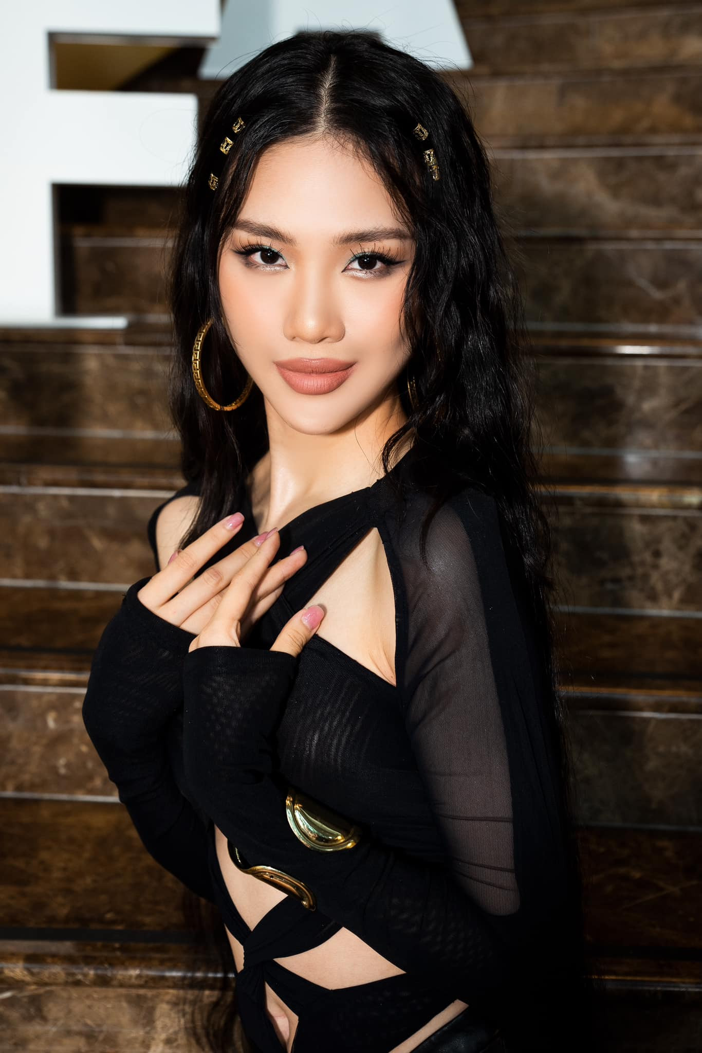 “Nàng hậu thị phi” Bùi Quỳnh Hoa (Phần 1)