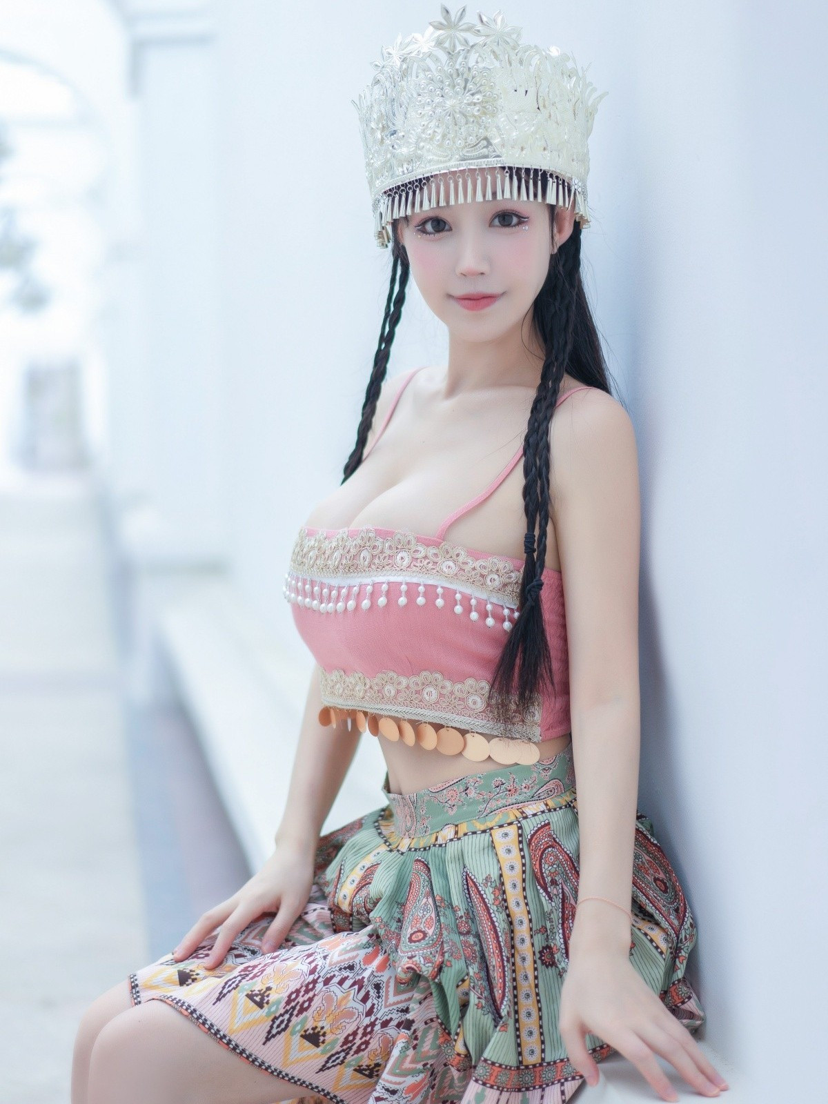 Khả Nhi – Cô em gái nhỏ người dân tộc Miêu
